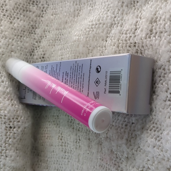 Nicole Miller Lueur De La Ville Fragrance, 10ml/0.34fl oz - Picture 4 of 9